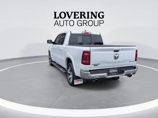 Bright White Clearcoat 2020 RAM 1500 Laramie