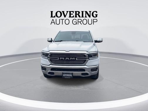 Bright White Clearcoat 2020 RAM 1500 Laramie