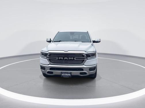 Bright White Clearcoat 2020 RAM 1500 Laramie