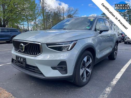 Grey 2025 Volvo XC40 B5 Plus Bright Theme
