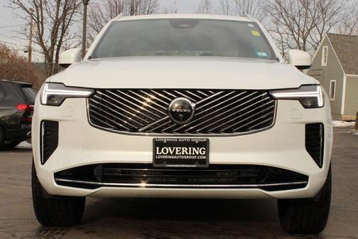 2025 Volvo XC90 B5 Plus 7-Seater