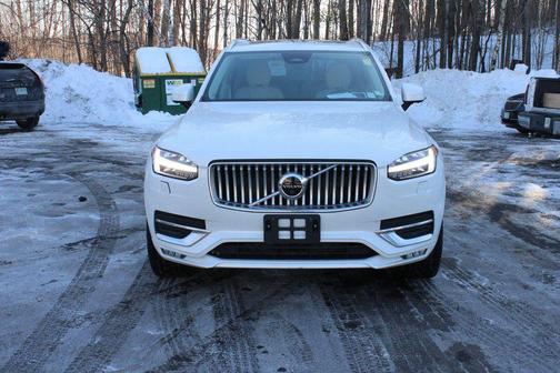 2023 Volvo XC90 B6 Plus 6-Seater