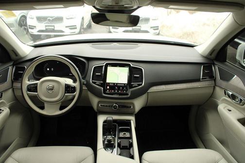 2023 Volvo XC90 B6 Plus 6-Seater