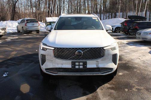 2025 Volvo XC90 B6 Plus 7-Seater