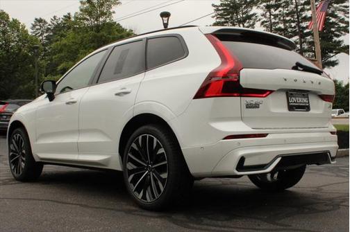 2026 Volvo XC60 B5 Ultra