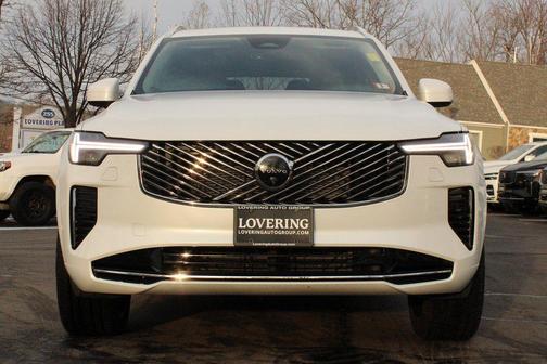 2025 Volvo XC90 B6 Plus 7-Seater