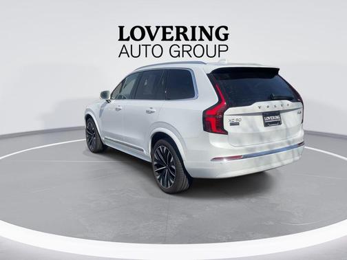White Crystal 2025 Volvo XC90 B6 Plus 7-Seater