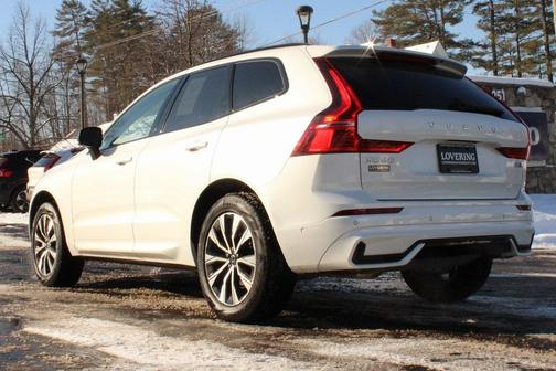 2025 Volvo XC60 B5 Plus