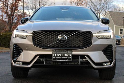 2026 Volvo XC60 B5 Plus