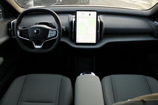 2026 Volvo EX30 Plus Twin Motor Performance, Fully electric