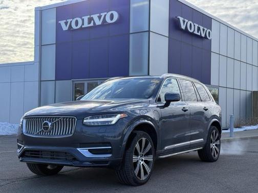 2024 Volvo XC90 Recharge Plug-In Hybrid T8 Plus 6-Seater