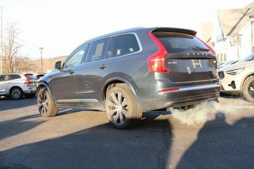 2024 Volvo XC90 Recharge Plug-In Hybrid T8 Plus 6-Seater