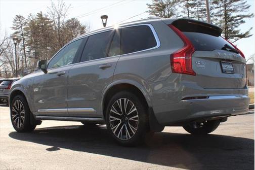 2024 Volvo XC90 Recharge Plug-In Hybrid T8 Plus Bright Theme 7-Seater