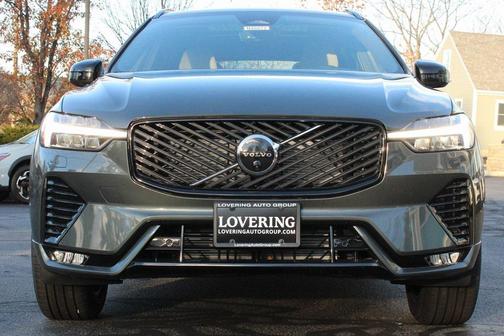 2026 Volvo XC60 B5 Plus