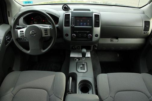 2020 Nissan Frontier SV