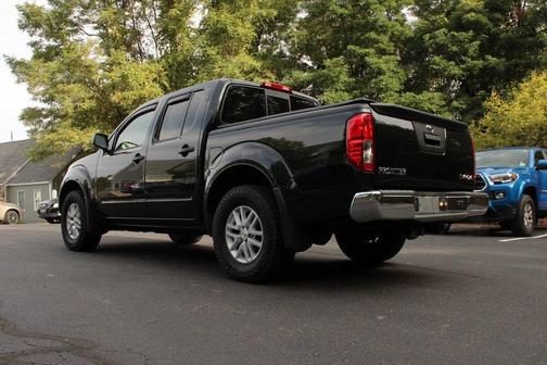 2020 Nissan Frontier SV