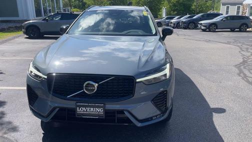 Thunder Grey Metallic 2024 Volvo XC60 B5 Core Dark Theme