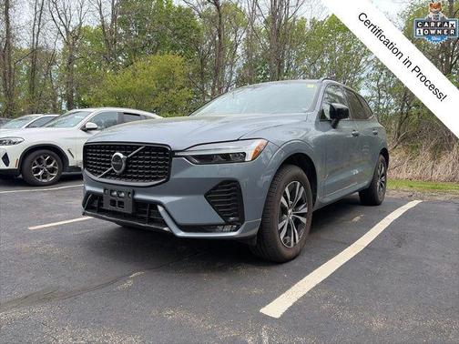 Thunder Grey Metallic 2024 Volvo XC60 B5 Core Dark Theme