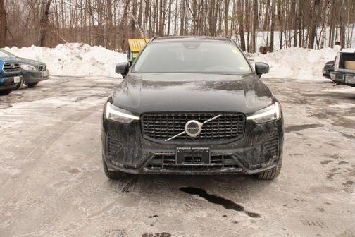 2025 Volvo XC60 B5 Ultra