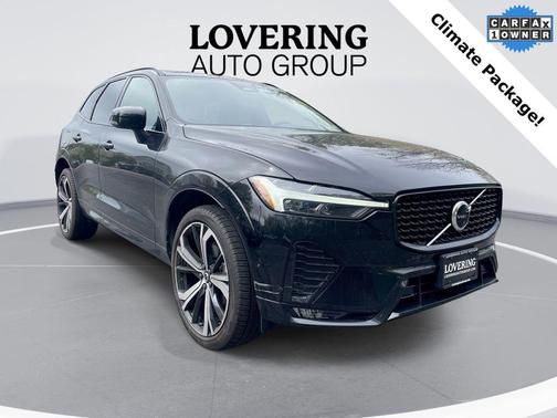 Onyx Black Metallic 2025 Volvo XC60 B5 Ultra