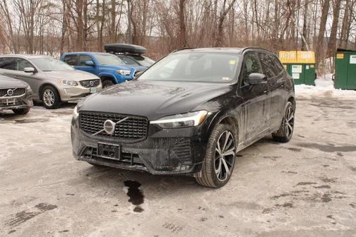 2025 Volvo XC60 B5 Ultra