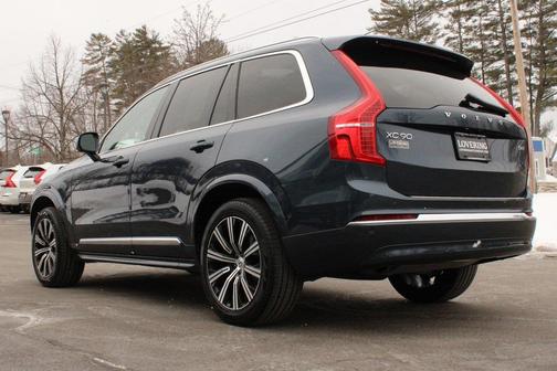 2023 Volvo XC90 B6 Plus 7-Seater