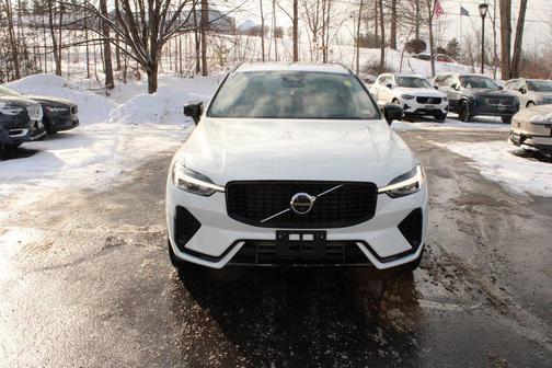 2025 Volvo XC60 Plug-In Hybrid Ultra, T8 AWD Electric/Gasoline, Dark