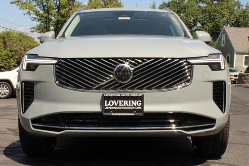 2026 Volvo XC90 B6 Plus 7-Seater