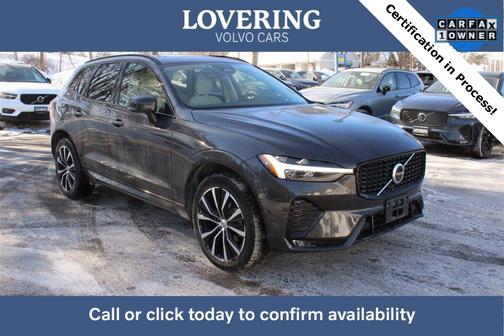 2023 Volvo XC60 B5 Plus Dark Theme