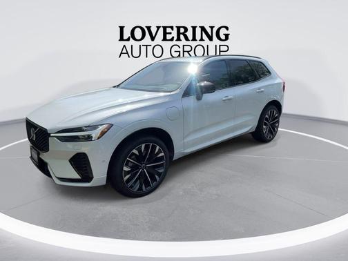 Crystal White Metallic 2026 Volvo XC60 Plug-In Hybrid Ultra, T8 AWD Electric/Gasoline, Dark