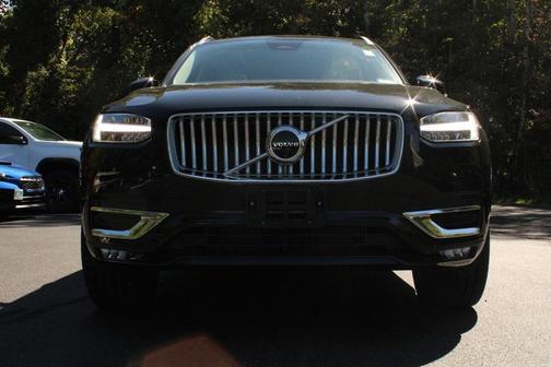 2024 Volvo XC90 B6 Plus Bright Theme 7-Seater