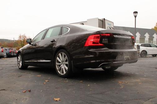 2018 Volvo S90 T6 Inscription