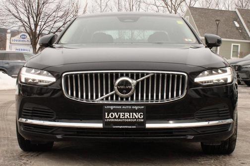 2025 Volvo S90 Plug-In Hybrid T8 Ultra