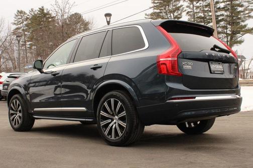 2025 Volvo XC90 B6 Plus 6-Seater