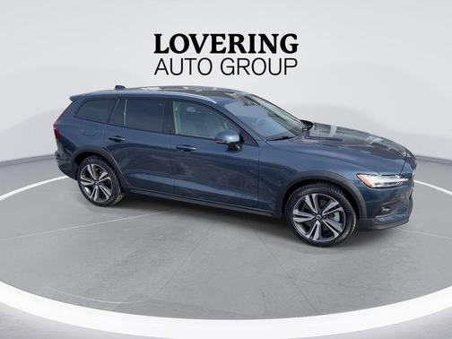 Denim Blue Metallic 2025 Volvo V60 Cross Country Plus, B5 AWD Gas (mild hybrid)