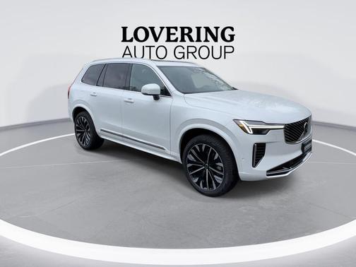 Crystal White Pearl 2026 Volvo XC90 B5 Plus 7-Seater