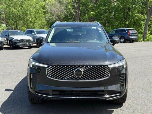 Onyx Black 2026 Volvo XC90 Plus, B6 AWD Gas (mild hybrid), Gasoline, Bright, 7 Seats