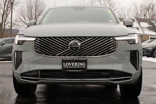 2025 Volvo XC90 B6 Plus 7-Seater