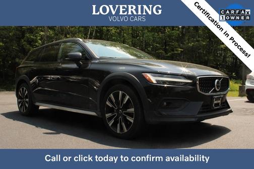 2023 Volvo V60 Cross Country Ultimate