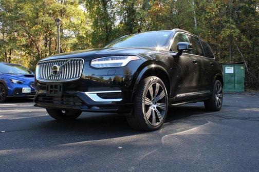 2024 Volvo XC90 Recharge Plug-In Hybrid T8 Ultimate Bright Theme 7-Seater