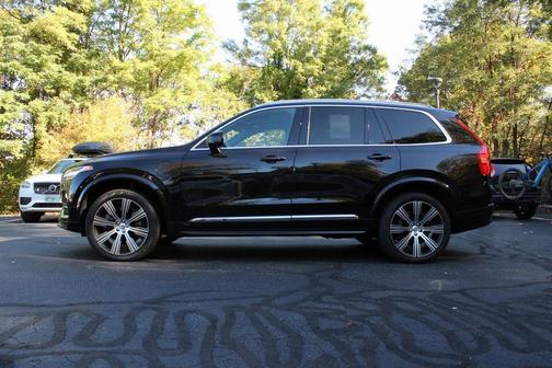 2024 Volvo XC90 Recharge Plug-In Hybrid T8 Ultimate Bright Theme 7-Seater