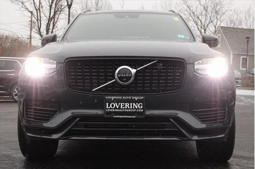 2022 Volvo XC90 Recharge Plug-In Hybrid T8 R-Design Extended Range 7P