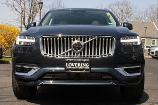 2024 Volvo XC90 Recharge Plug-In Hybrid T8 Plus Bright Theme 7 Passenger