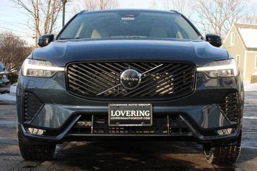 2026 Volvo XC60 B5 Ultra