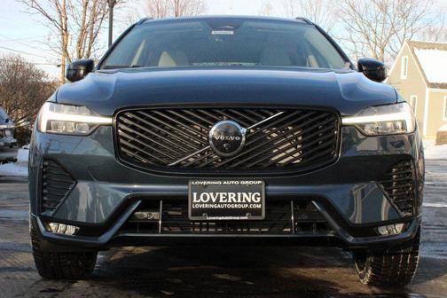 2026 Volvo XC60 B5 Ultra