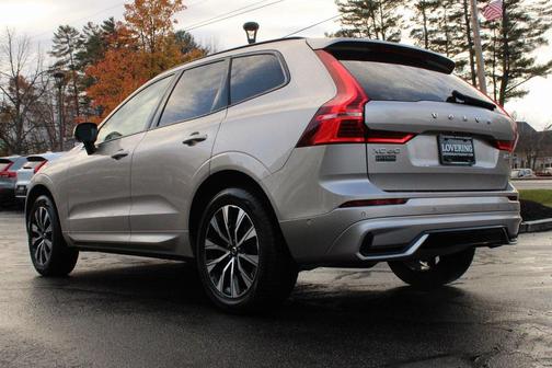 2025 Volvo XC60 B5 Plus