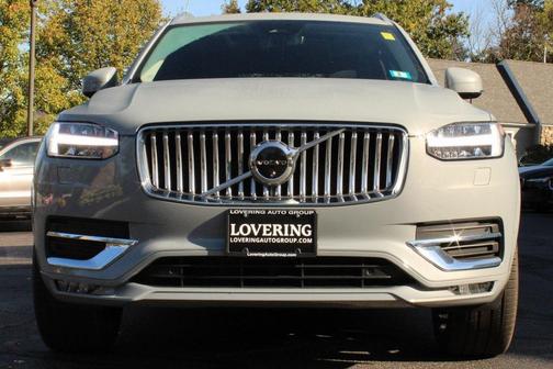 2024 Volvo XC90 B6 Plus Bright Theme 7-Seater