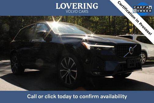 2023 Volvo XC60 B5 Plus Dark Theme