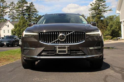 2022 Volvo XC60 B6 Inscription