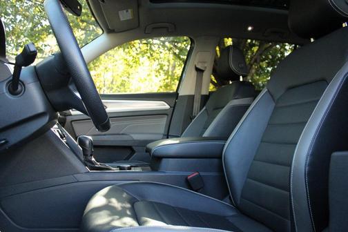 2023 Volkswagen Atlas 3.6L SEL Premium